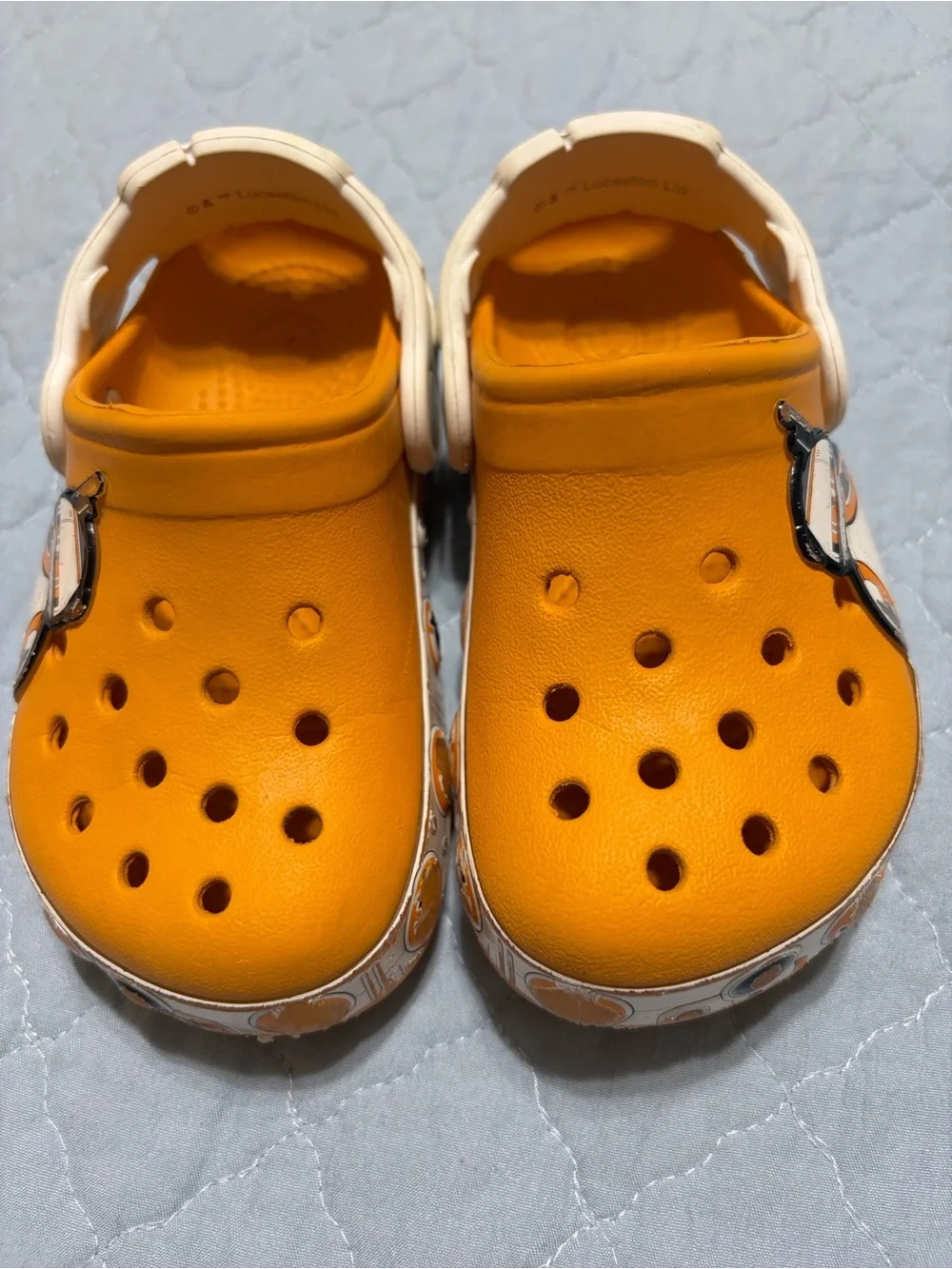 Orange pair of Crocs Kids' Crocband Star Wars Hero BB-8 Clogs PreOwned Size 8-9